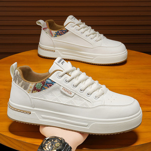 Chaussures de sport décontractées pour hommes, confortables et respirantes, semelle épaisse antidérapante, lacets, chaussures de course pour hommes - Product Image 1