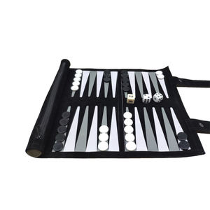 Fournitures d'intérieur Jouets d'échecs Tridimensionnels Quatre enfants Échecs enfants Jeux de table interactifs Backgammon Jouets éducatifs amusants - Product Image 3