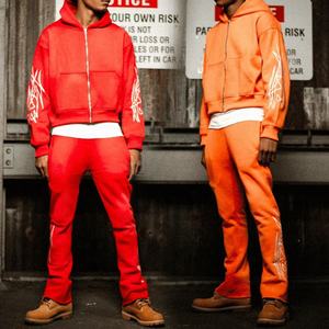 Conjunto de Sudadera con Capucha y Pantalones de Chándal Acampanados para Hombre, Estampado Personalizado OEM, con Bordado Desgastado, Efecto Deslavado Ácido y Lavado Solar, Estilo Stack - Product Image 2