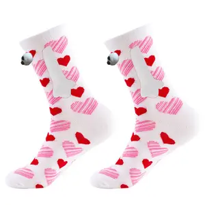 New Design Valentines Day Gifts Love Heart Women 3d Eyes Magnetic Hand Couple Magnetic Socks