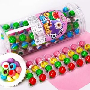 Vente en gros <span class=keywords><strong>de</strong></span> bonbons gommeux remplis <span class=keywords><strong>de</strong></span> boules <span class=keywords><strong>de</strong></span> dessins animés en forme <span class=keywords><strong>de</strong></span> globe oculaire bonbons mous créatifs - Product Image 1