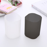 Vente en gros porte-stylo en plastique conteneur carré porte-stylo pour bureau brosse porte-pot