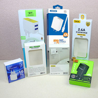 Dossiers pliables personnalisés en carton recyclable pour emballage de chargeurs de téléphone, câbles de données et écouteurs, avec pelliculage mat et suspension