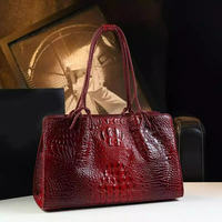 Sac fourre-tout de luxe exquis à motif alligator, grande capacité, style vintage, sac à main sophistiqué pour femme, porté épaule ou sous le bras
