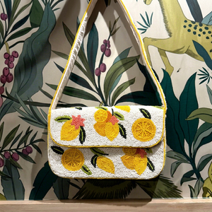 Sac à main rectangulaire ALI FASHION ART AFA-03 fait main, brodé de perles de verre, en polyester lavable, motif fleur de tulipe, rouge, artisanat - Product Image 1