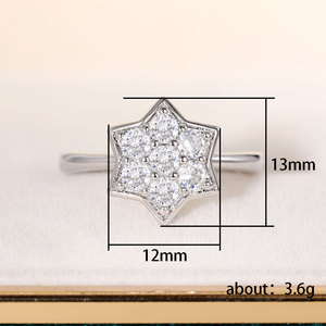 Anello con Stella a Sei Punte e Cristallo Sottile per Donne, Accessorio Minimalista alla Moda per Uso Quotidiano - Product Image 5