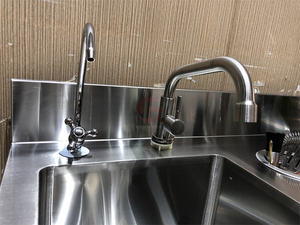 Tavolo da Barman Unico e Creativo: <span class=keywords><strong>Crea</strong></span> una Cultura Culinaria Moderna nel Tuo Bar - Product Image 5