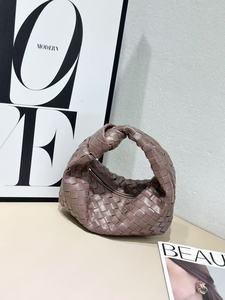 Pochette da Donna in PU Intrecciata a Mano con Chiusura a Cerniera, Design Senza Tracolla, 26x16x8.5cm, Alla Moda <span class=keywords><strong>per</strong></span> Uso Quotidiano - Product Image 5