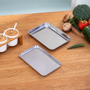 Plateaux de service modernes en acier inoxydable argenté pour pâtisserie, fruits, <span class=keywords><strong>pizza</strong></span> et autres aliments – Idéal pour la présentation et la préparation culinaire - Product Image 5