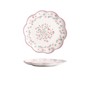 Plato pequeño personalizable con diseño floral original, hermoso plato para el hogar, plato de cerámica estilo occidental, cerámica de alta gama - Product Image 1