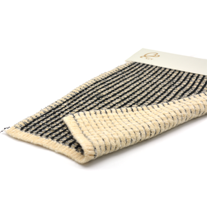 เส้นด้ายขนสัตว์100% 1NM หลากสีสำหรับถักโครเชต์ - Product Image 3