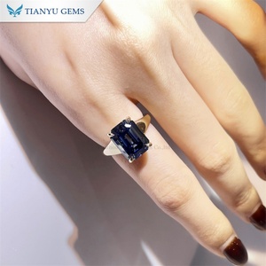 Tianyu Fabricantes de joyas personalizadas 10K 14K 18K 6 quilates Oro sólido Boda Corte Esmeralda Color Azul oscuro Moissanite Anillo de bodas - Product Image 6