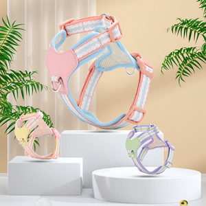 Arnés Prémium para Perro con Soporte para Bolsas de Excrementos Collar y Correa Acolchados Suaves para Mascotas Suministros Esenciales para Mascotas - Product Image 2