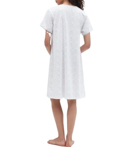 Camicia <span class=keywords><strong>da</strong></span> <span class=keywords><strong>Notte</strong></span> Classica <span class=keywords><strong>da</strong></span> Donna Taglie Forti, Traspirante, <span class=keywords><strong>con</strong></span> Collo Tondo, Sexy, <span class=keywords><strong>con</strong></span> Bordi in Pizzo, <span class=keywords><strong>Maniche</strong></span> <span class=keywords><strong>Corte</strong></span>, Lunghezza al Ginocchio, <span class=keywords><strong>con</strong></span> <span class=keywords><strong>Bottoni</strong></span> - Product Image 3