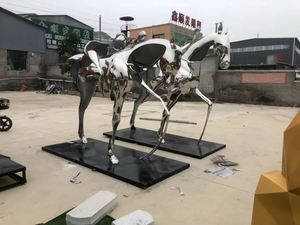 Escultura de Caballo de Acero Inoxidable Forjado de Alta Gama para Jardín Exterior, Moderna y Personalizada, Venta Caliente de Fábrica - Product Image 5
