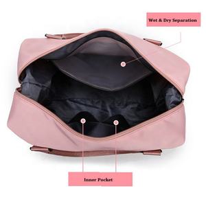 Sac de sport de week-end rose écologique grande capacité avec logo personnalisé, sac de voyage imperméable pour femme - Product Image 3