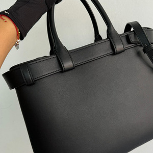 Superior Quality Luxury Fashion Design Top Tier Temperament <b>Black</b> Classic Genuine Leather <b>Hand</b> <b>Bags</b> Ladies Custom Large Capacity - Product Image 1