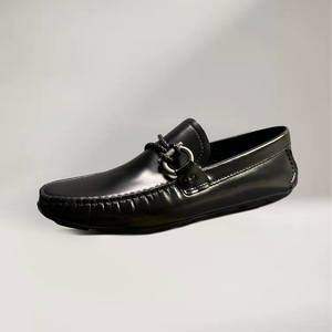 Mocasines de Cuero Casuales de Negocios para Hombre, Negros, con Suela Plana, de Piel Vacuna Suave, Sin Cordones - Product Image 1