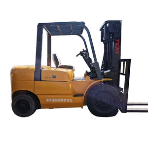 รถยก TCM FD50 มือสองสำหรับขาย รับน้ำหนัก 2-5 ตัน เครื่องยนต์ ISUZU เสากระโดงสองตอน ยางตัน ราคาถูก - Product Image 1