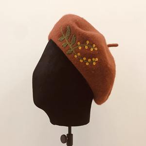 <span class=keywords><strong>Chapeau</strong></span> béret en feutre de laine perlé pour <span class=keywords><strong>femme</strong></span>, mode décontractée, idéal pour les voyages en extérieur et la peinture hivernale - Product Image 5