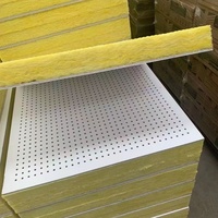 Panneau composite insonorisant ignifuge et résistant à l'humidité pour usage hôtelier en intérieur, réduction du bruit, plafond 100% polyester
