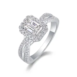 การออกแบบเครื่องประดับที่สวยหรู 925 เงินสเตอร์ลิง Moissanite แหวนเพชรใหญ่แหวนแต่งงานของผู้หญิง