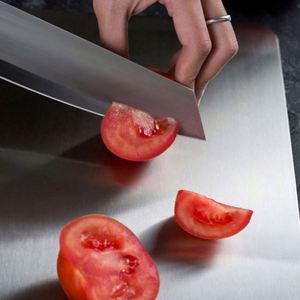 Tabla de Cortar Rectangular Minimalista Ecológica de Titanio Puro 100% de Alta Calidad 2024, Superficie Higiénica, Duradera y No Tóxica para - Product Image 3