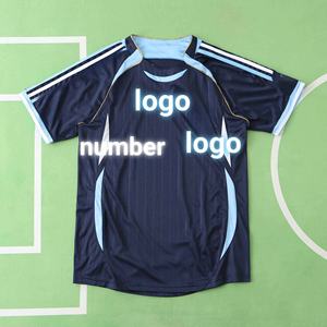 Camiseta de Fútbol Azul Argentina 2006, 100% Poliéster, Ajuste Delgado, Transpirable, Secado Rápido, Impresión por Transferencia de Calor, Personalizable para Equipos - Product Image 1