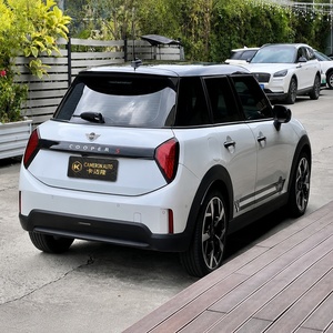 Voiture d'occasion <span class=keywords><strong>MINI</strong></span> <span class=keywords><strong>Cooper</strong></span> S Artist 2.0T essence 2023, berline sportive à traction avant, 14 750 km, vente en gros de voitures d'occasion auprès d'un fournisseur chinois - Product Image 6