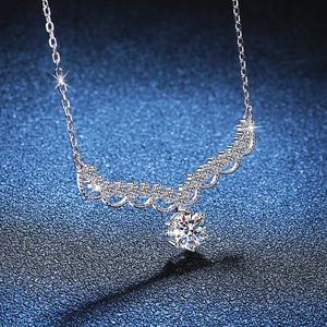 XMZ036 Bestseller 925 Silber Tier-Hirsch-Anhänger mit Quaste, 0,5 Karat VVS D Klarheit, Iced Out Moissanit-Halskette als Geschenk für Mädchen - Product Image 2