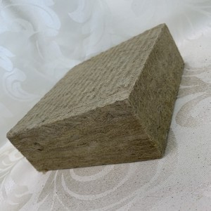 Panel <span class=keywords><strong>de</strong></span> <span class=keywords><strong>Lana</strong></span> <span class=keywords><strong>de</strong></span> <span class=keywords><strong>Roca</strong></span> Negra, Aislamiento Térmico Hidrófobo <span class=keywords><strong>de</strong></span> Alta Temperatura, Retardante <span class=keywords><strong>de</strong></span> Llama, <span class=keywords><strong>Lana</strong></span> <span class=keywords><strong>de</strong></span> <span class=keywords><strong>Roca</strong></span> Negra <span class=keywords><strong>Ignífuga</strong></span> para Paredes Exteriores - Product Image 5