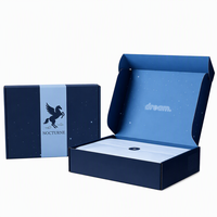 Boîtes en carton ondulé personnalisées avec logo sur mesure et doublure en mousse pour l'expédition de vêtements, emballages avec logo
