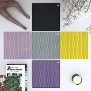 Tapis de <span class=keywords><strong>table</strong></span> en silicone nid d'abeille résistant à la chaleur, support à <span class=keywords><strong>fondue</strong></span> et sous-verre en argile pour la cuisine à domicile, ustensiles de cuisine - Product Image 1