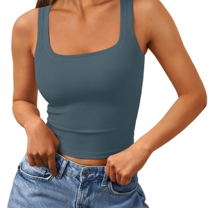 Vente en gros de débardeurs côtelés courts à col carré pour femmes, sans manches, pour l'été et l'entraînement, collection 2025 - Product Image 4