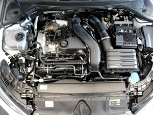 Usado <span class=keywords><strong>Audi</strong></span> <span class=keywords><strong>A3</strong></span> 2025 2024 Modelo A3L Limousine 35TFSI Flying Premium + Paquete de selección de lujo Garantía de fábrica, bajo mantenimiento, - Product Image 3