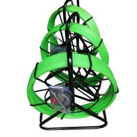 Tire-câble en fibre de verre sur roue pour l'installation de câbles souterrains