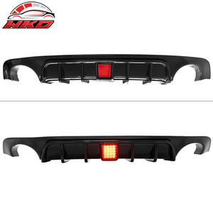 Protector de Parachoques Trasero para Infiniti Q50 2018-2024, Negro Brillante, Difusor de Luz de Freno LED, Accesorios para Automóviles de Polipropileno - Product Image 3