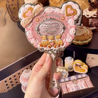 Miroir cosmétique rond à main Sweetie Bear, simple face, avec élégante suspension, nouvelle collection