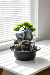Fuente de Agua Decorativa Zen Oriental con <span class=keywords><strong>Pagoda</strong></span> de Montaña, Cascada de Rocas en Capas de Resina y Pino Artificial - Product Image 4