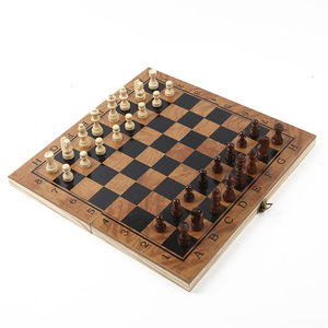 Set di <span class=keywords><strong>Scacchi</strong></span> in Legno Personalizzato con Confezione, Gioco da Tavolo <span class=keywords><strong>3</strong></span> in 1 di Nuovo Stile, <span class=keywords><strong>Scacchi</strong></span> Occidentali Disponibili all'Ingrosso - Product Image 1