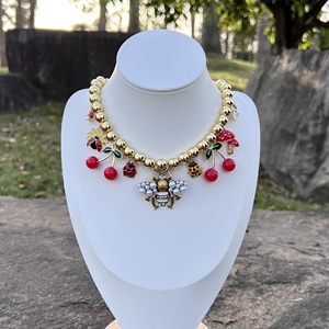 Nuovo arrivo gioielli di moda <span class=keywords><strong>collana</strong></span> a catena d'oro <span class=keywords><strong>con</strong></span> ciondolo <span class=keywords><strong>coccinella</strong></span> Charm alla moda per le donne regali per matrimoni - Product Image 4