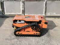 Cortacésped Robótico de Control Remoto de Bajo Ruido, Cortadora de Césped con Orugas para el Cuidado del Césped de Grandes Villas