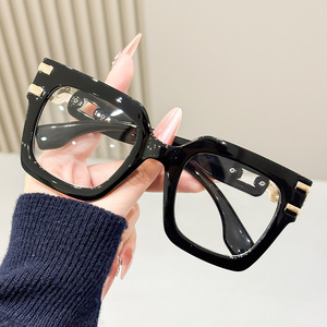 Monturas de Gafas Cuadradas Extra Grandes con Bloqueo de Luz Azul para Mujer, Gafas Ópticas de Acetato a Cuadros, Estilo Francés - Product Image 4