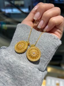 Bijoux fins chauds bijoux en or véritable AU750 pierre naturelle <span class=keywords><strong>grande</strong></span> <span class=keywords><strong>vadrouille</strong></span> fleur breloque pour collier pendentif en or massif 18K bijoux personnalisés - Product Image 2