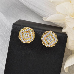 Boucles d'oreilles clous classiques en laiton avec zircon cubique pour femme, pour mariage, fiançailles, anniversaire, fête, Saint-Valentin - Product Image 3