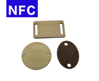 Kartu NFC kayu kenari hitam 13.56Mhz ISO14443A NFC kartu bisnis UID dapat diubah kartu NFC RFID UID