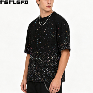 เสื้อยืดโอเวอร์ไซส์ทรงใหญ่ หนัก น้ำหนักมาก สำหรับผู้ชาย สีดำ ประดับเพชรหลากสีไล่เฉดสี คอกลม ขายส่ง - Product Image 1