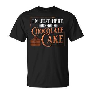 T-shirt gâteau au chocolat pour les amateurs de desserts, t-shirt graphique amusant sur le thème de la nourriture - Product Image 1