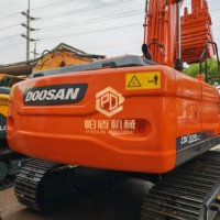 Escavatore usato Doosan DX225LCA, escavatore idraulico Doosan usato da 22 tonnellate, per lavori di costruzione stradale e ingegneria del terreno.