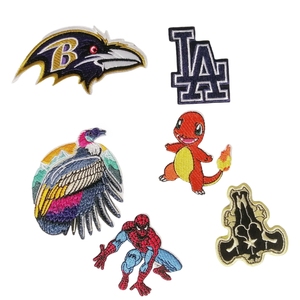 Großhandel benutzer definierte Patches mit voller Spider-Man-Stickerei Aufbügeln Sorority-Abzeichen für Bekleidung Bekleidungs designer für Hüte - Product Image 5